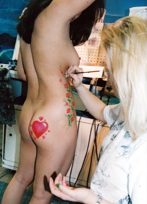 Body Art Paint Santa Girl Cincinnati Makeup Artist Jodi Byrne 5